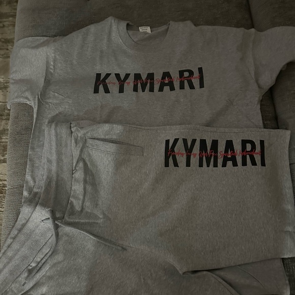 Kymari outfit - Picture 2 of 3